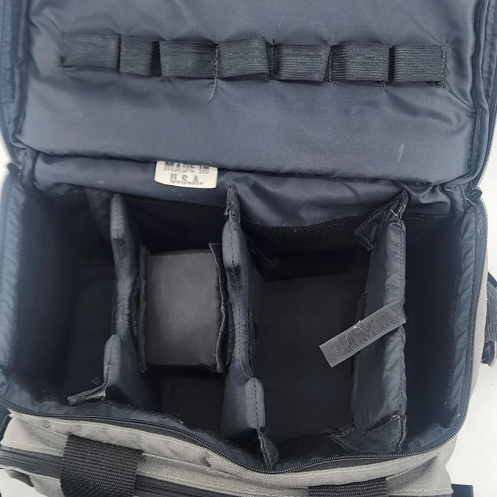 Kiwi gray black